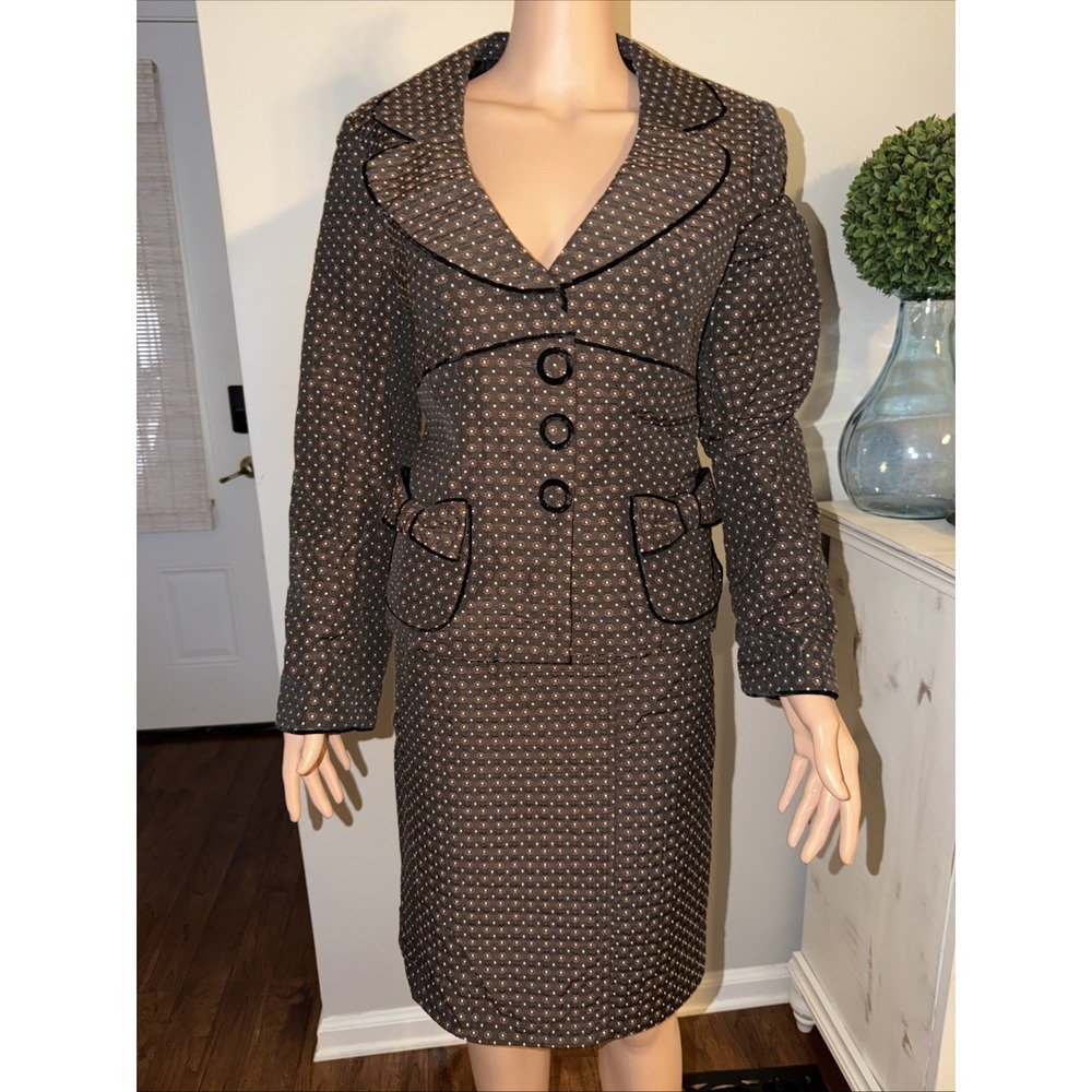 Vintage Y2K Nanette Lepore Blazer /Skirt Size 12 Suit Set Brown Business City